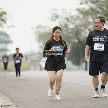 Runner Photo 3615065