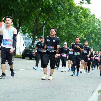 Runner Photo 3615066