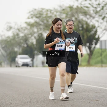 Runner Photo 3615076
