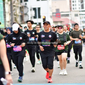 Runner Photo 3615107