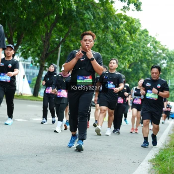 Runner Photo 3615117