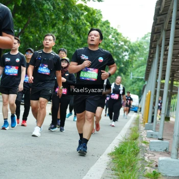 Runner Photo 3615145