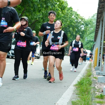 Runner Photo 3615156