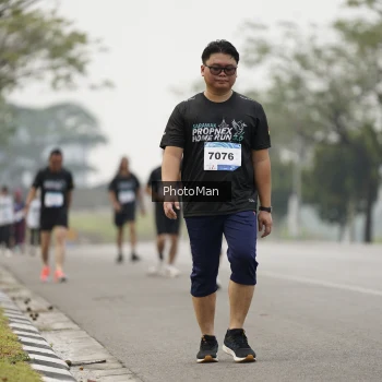 Runner Photo 3615176