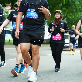 Runner Photo 3615180