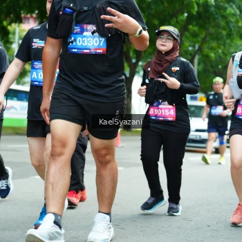 Runner Photo 3615187
