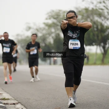 Runner Photo 3615200