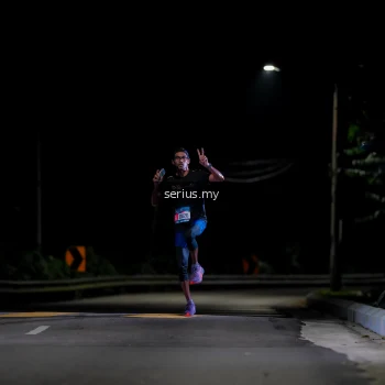 Runner Photo 3615208