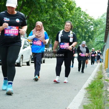Runner Photo 3615210