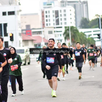 Runner Photo 3615253