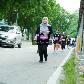 Runner Photo 3615270