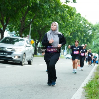 Runner Photo 3615293