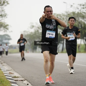 Runner Photo 3615321