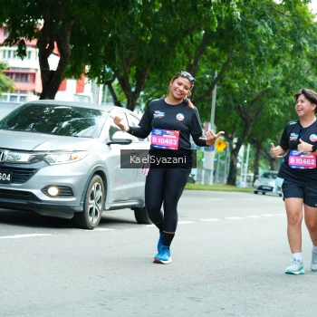 Runner Photo 3615332