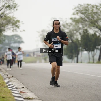 Runner Photo 3615364