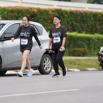 Runner Photo 3615372