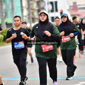 Runner Photo 3615376