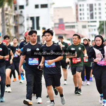 Runner Photo 3615422