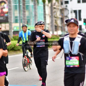 Runner Photo 3615446