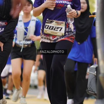 Runner Photo 3615465