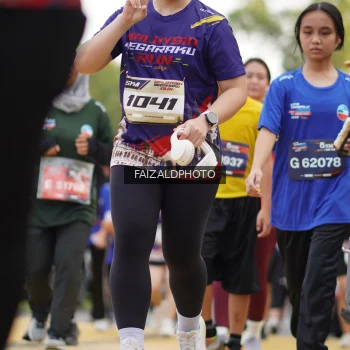 Runner Photo 3615506