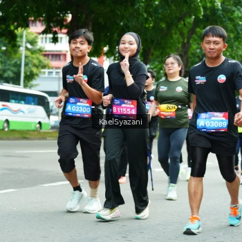 Runner Photo 3615560