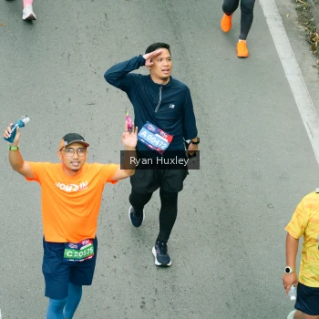 Runner Photo 3615563