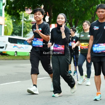 Runner Photo 3615571