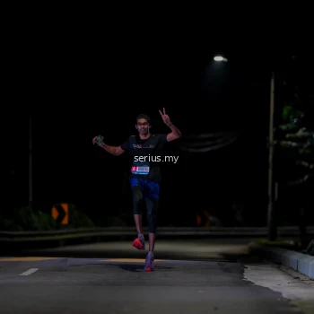 Runner Photo 3615615
