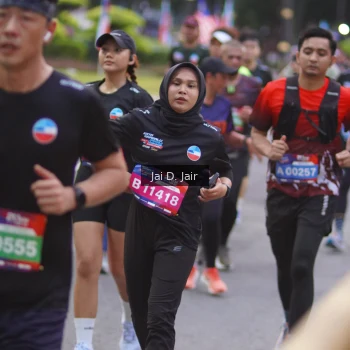 Runner Photo 3615617
