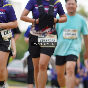 Runner Photo 3615634
