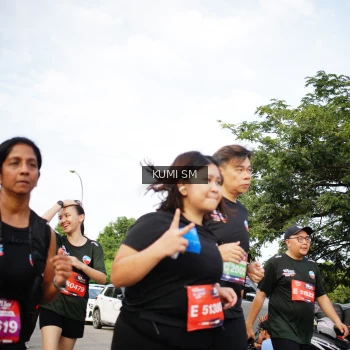 Runner Photo 3615659