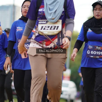 Runner Photo 3615686