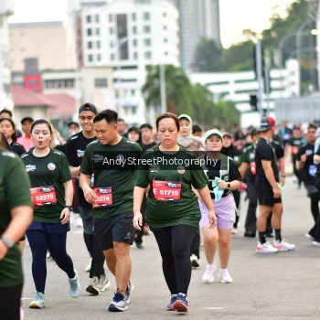 Runner Photo 3615689