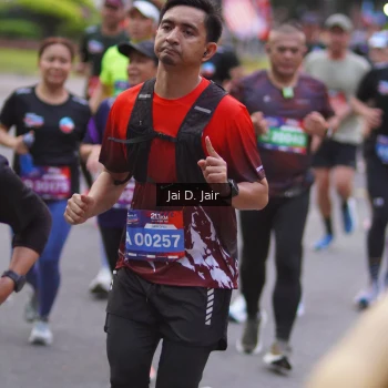 Runner Photo 3615714