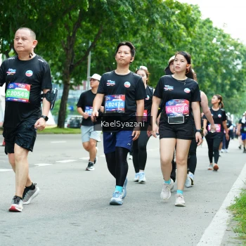 Runner Photo 3615762