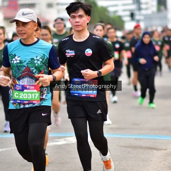 Runner Photo 3615766