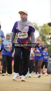 Runner Photo 3615835