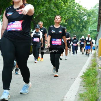 Runner Photo 3615850