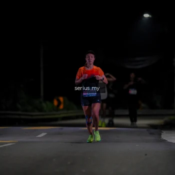 Runner Photo 3615873
