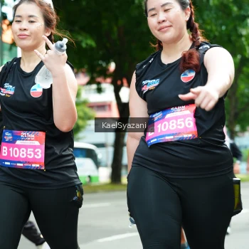 Runner Photo 3615885