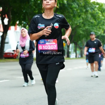 Runner Photo 3615905