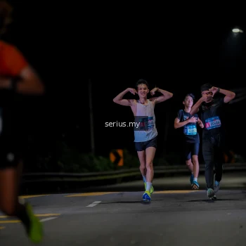 Runner Photo 3615914