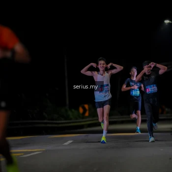 Runner Photo 3615915