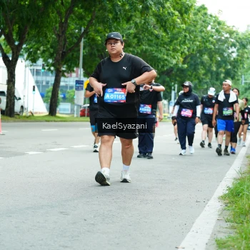 Runner Photo 3615929