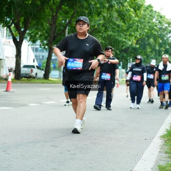 Runner Photo 3615951