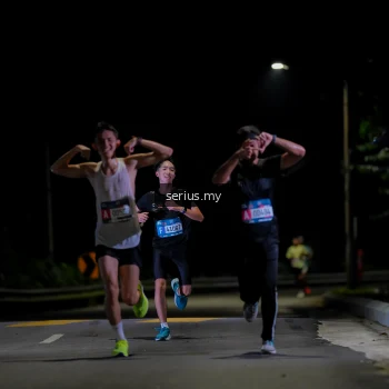 Runner Photo 3615965
