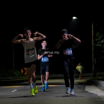 Runner Photo 3615986
