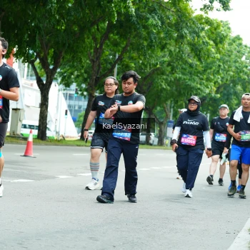 Runner Photo 3615994