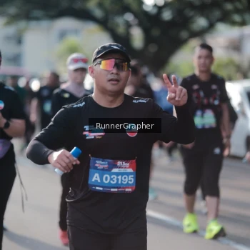 Runner Photo 3616013